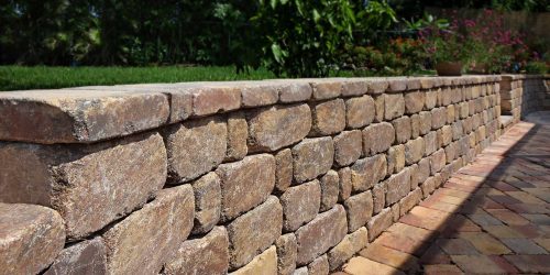 Retaining Walls, Hardscapes, Landscape Wall, Flower Beds, Rock Wall, Stone Wall, Free Estimate